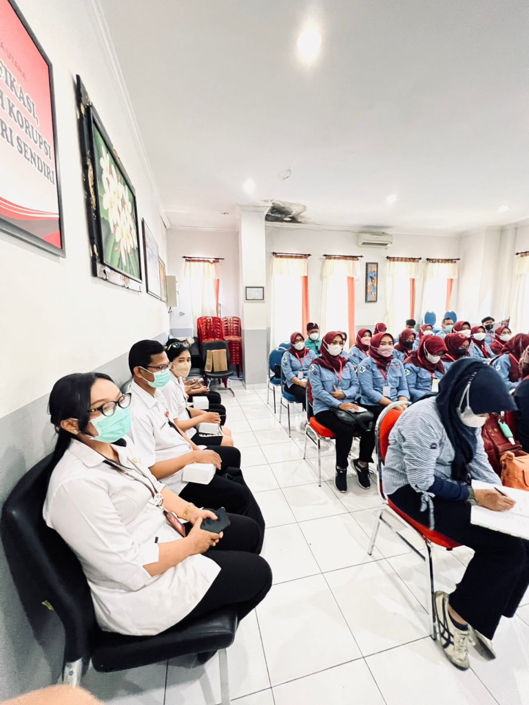 Kaji Banding Dari UPTD Puskesmas Pegaden Kabupaten Subang Jawa Barat